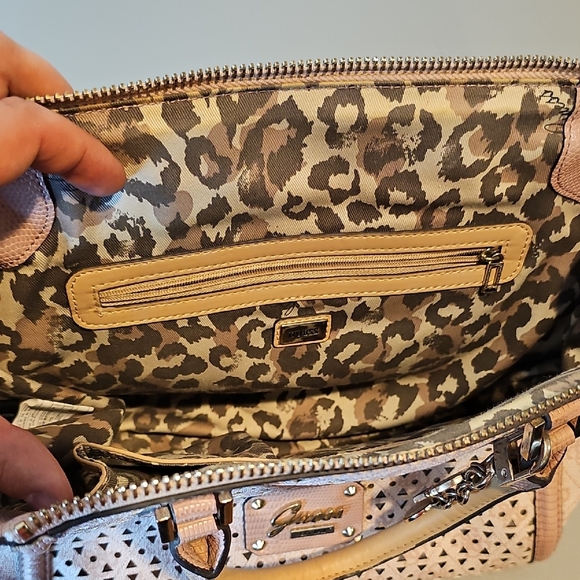 Guess Pink Perforated Tote - Picture 4 of 7